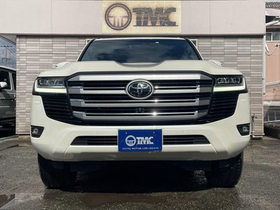 TOYOTA LAND CRUISER 300 - 2