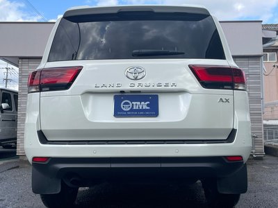 TOYOTA LAND CRUISER 300 - 5