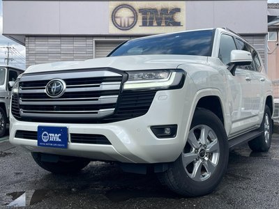 TOYOTA LAND CRUISER 300 - 1