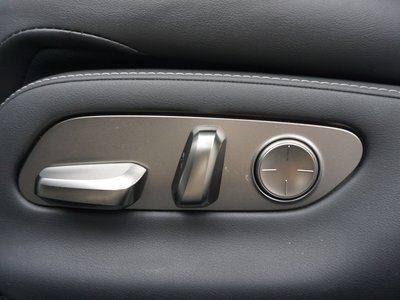 صورة مصغرة 54 لـ 2020 Lexus LS