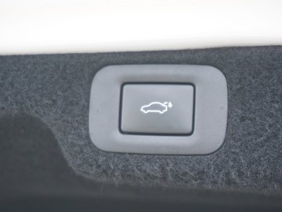 صورة مصغرة 64 لـ 2020 Lexus LS