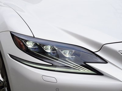 صورة مصغرة 66 لـ 2020 Lexus LS