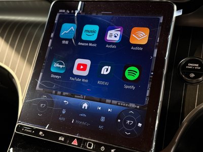 MERCEDES-BENZ GLC - 10