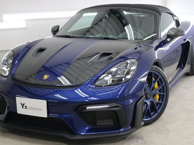 PORSCHE 718 SPYDER - 10