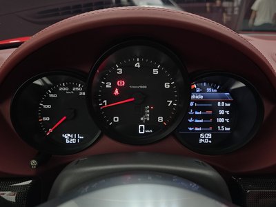 2018 Porsche 718 — миниатюра 11