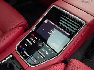 صورة مصغرة 13 لـ 2022 Porsche PANAMERA