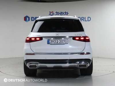 2025 Mercedes-BENZ GLS photo 3
