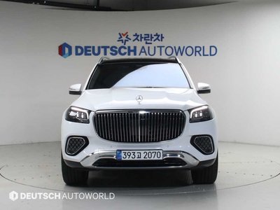 2025 Mercedes-BENZ GLS photo 2