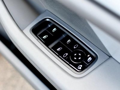 2021 Porsche TAYCAN 缩略图 45