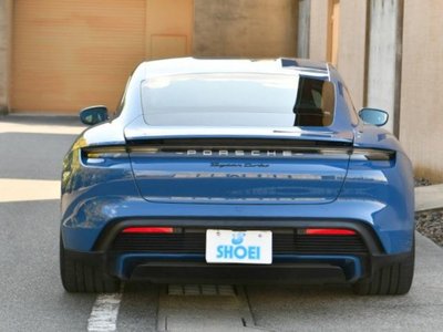 2021 Porsche TAYCAN 缩略图 19