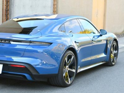 2021 Porsche TAYCAN 缩略图 22