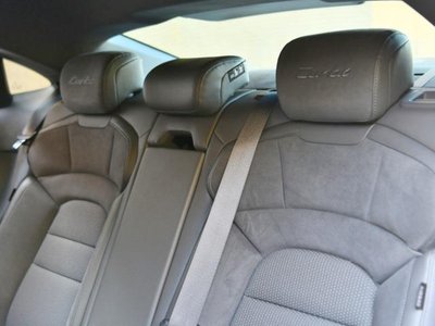 2021 Porsche TAYCAN 缩略图 73