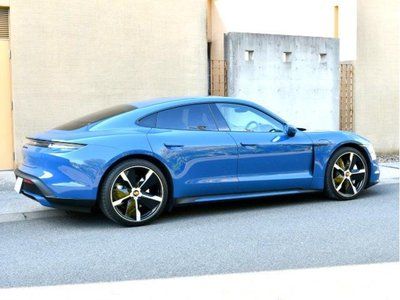 2021 Porsche TAYCAN 缩略图 17