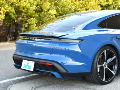 2021 Porsche TAYCAN 缩略图 20
