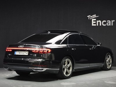 AUDI A8 - 4