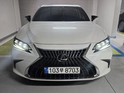 LEXUS ES - 1