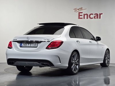 MERCEDES-BENZ C-CLASS - 3