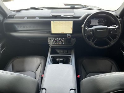 LAND ROVER DEFENDER - 2