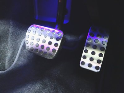 MERCEDES-BENZ GLB - 9