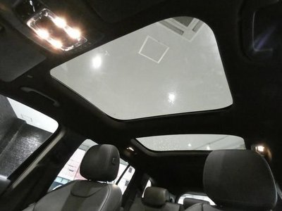 MERCEDES-BENZ GLB - 7