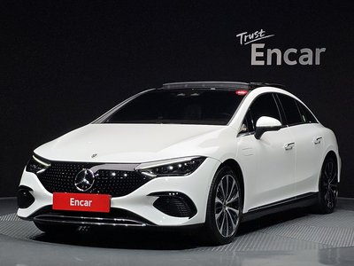 MERCEDES-BENZ EQE - 1