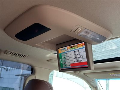 TOYOTA LAND CRUISER 200 - 6