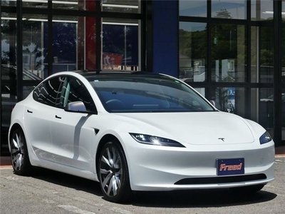 2023 Tesla MODEL 3 photo 5