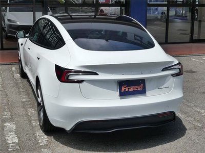 2023 Tesla MODEL 3 — миниатюра 46