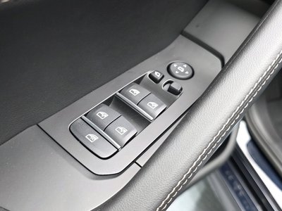 2026 BMW X6 — миниатюра 27