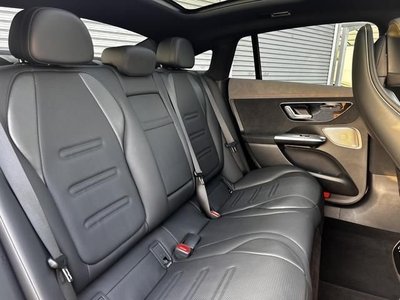 MERCEDES-BENZ EQE - 5