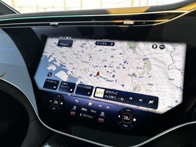 MERCEDES-BENZ EQE - 6