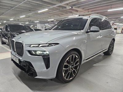 BMW X7 - 1