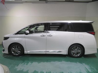 TOYOTA ALPHARD - 3