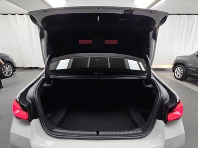 صورة مصغرة 20 لـ 2023 BMW 5 SERIES