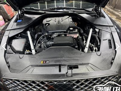 GENESIS G80 (RG3) - 10