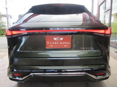 صورة 9 لـ 2025 Lexus RX
