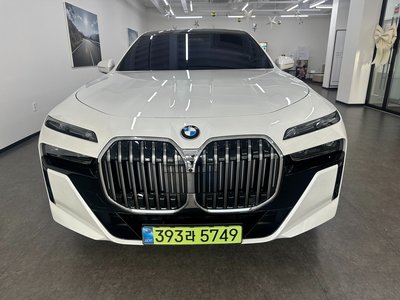 BMW 7 SERIES - 4
