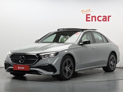 MERCEDES-BENZ E-CLASS - 1