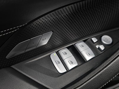 صورة مصغرة 27 لـ 2025 BMW 4 SERIES