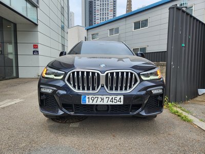 صورة 2 لـ 2021 BMW X6