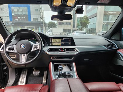 صورة 10 لـ 2021 BMW X6