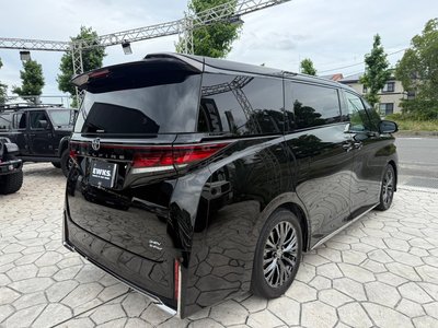صورة 5 لـ 2023 Toyota VELLFIRE