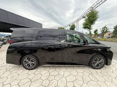 صورة 6 لـ 2023 Toyota VELLFIRE