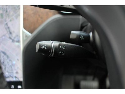 2017 Tesla MODEL X — миниатюра 27