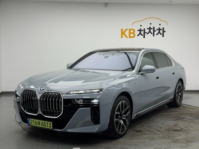 BMW 7 SERIES - 1