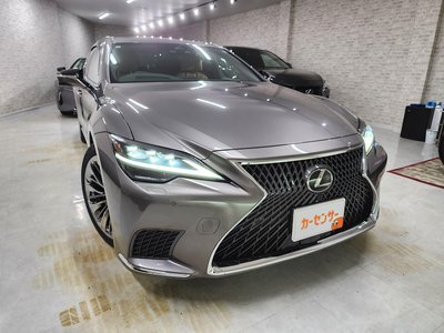 LEXUS LS - 3