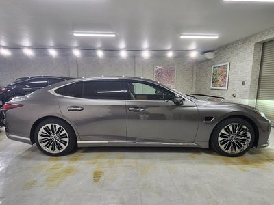 LEXUS LS - 7