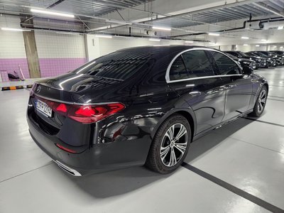 MERCEDES-BENZ E-CLASS - 8