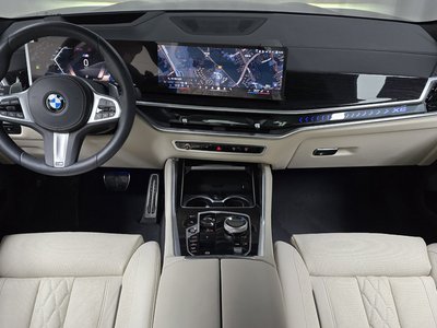 2025 BMW X6 photo 5