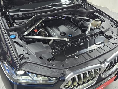 2025 BMW X6 photo 7